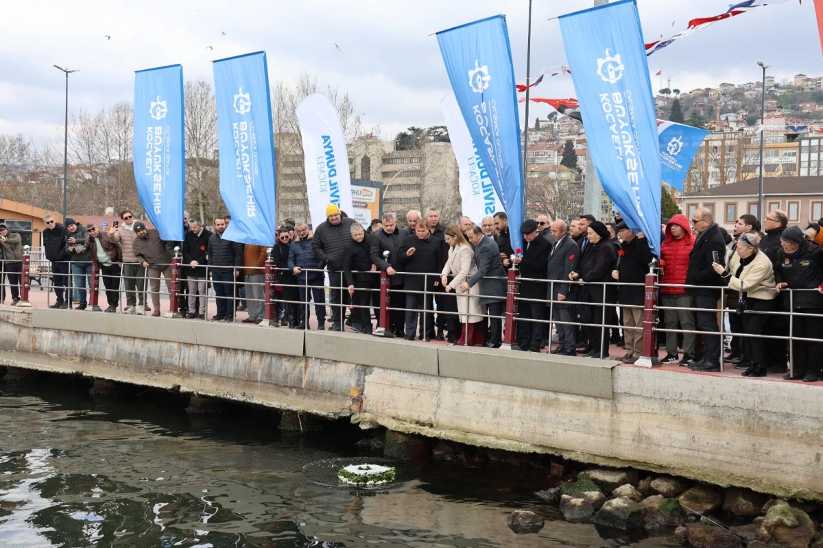 B&Uuml;Y&Uuml;KŞEHİR, &Uuml;SK&Uuml;DAR VAPURU FACİASINI UNUTMADI