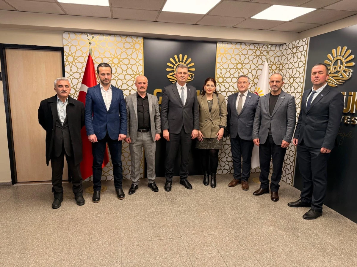 ANAHTAR PARTİ&rsquo;DEN BAŞKAN SEZER&rsquo;E ZİYARET