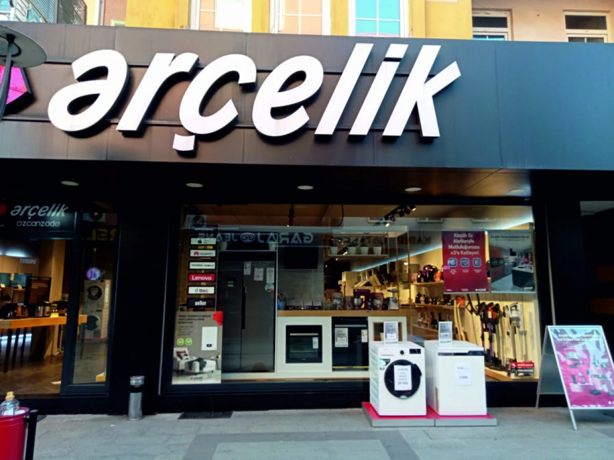AR&Ccedil;ELİK &Ouml;ZCANZADE 19 MAYIS GEN&Ccedil;LİK BAYRAMINI KUTLADI