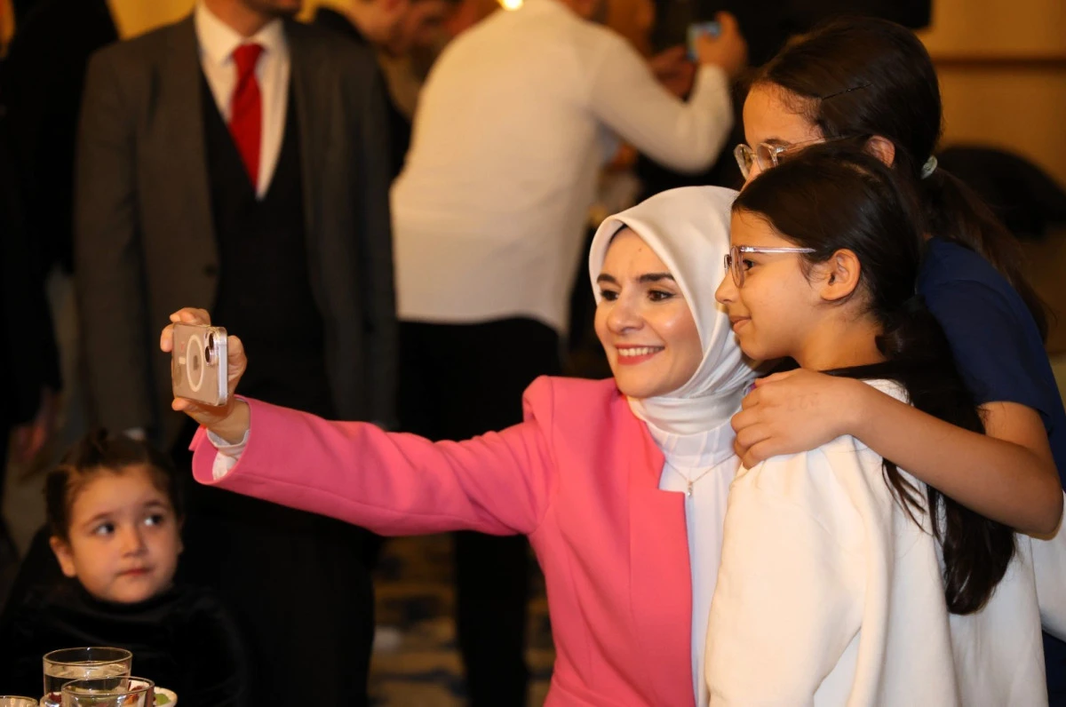 BAKAN G&Ouml;KTAŞ: ONLARIN YANINDA DEVLET VE BİZLER VARIZ