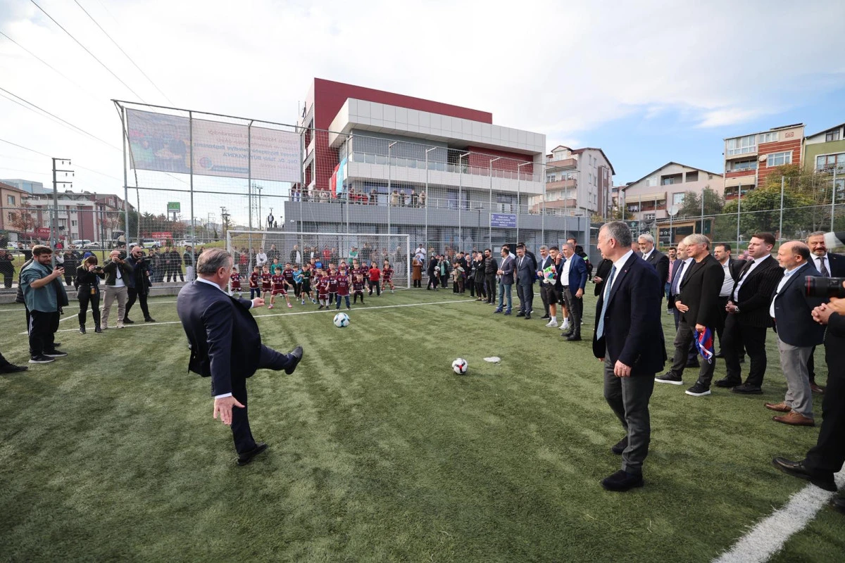 BAKAN’DAN PENALTI ŞOV