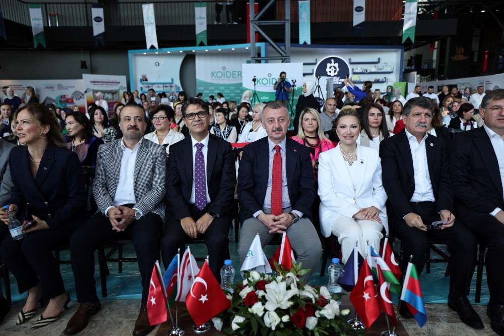 BAŞKAN BÜYÜKAKIN: BİZ BU ŞEHRİN KADINLARINA İNANIYORUZ