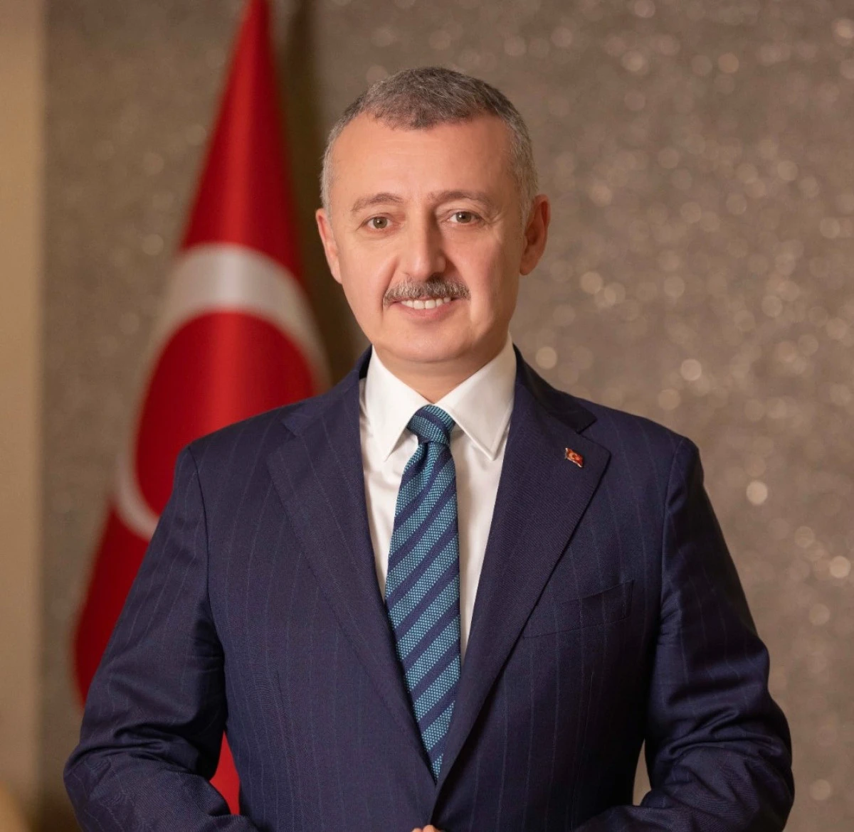 BAŞKAN BÜYÜKAKIN ‘BÜYÜYEN TÜRKİYE’NİN HARCI İŞÇİNİN ALIN TERİDİR’