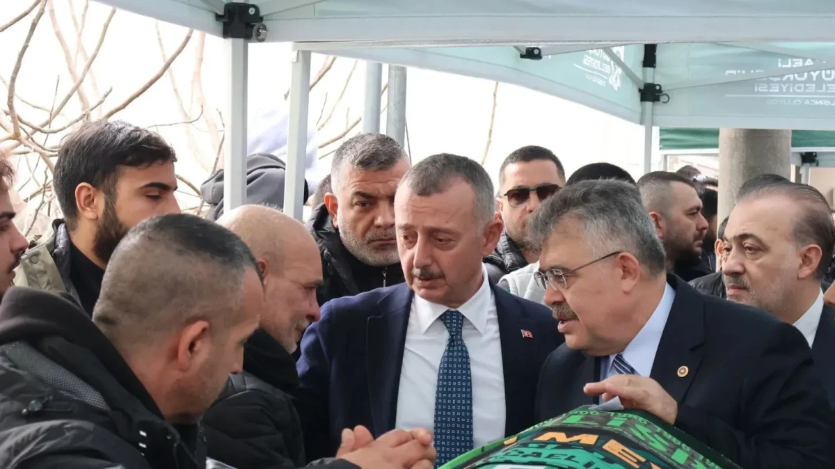 BAŞKAN B&Uuml;Y&Uuml;KAKIN, KA&Ccedil;MAZ AİLESİNİN ACISINA ORTAK OLDU