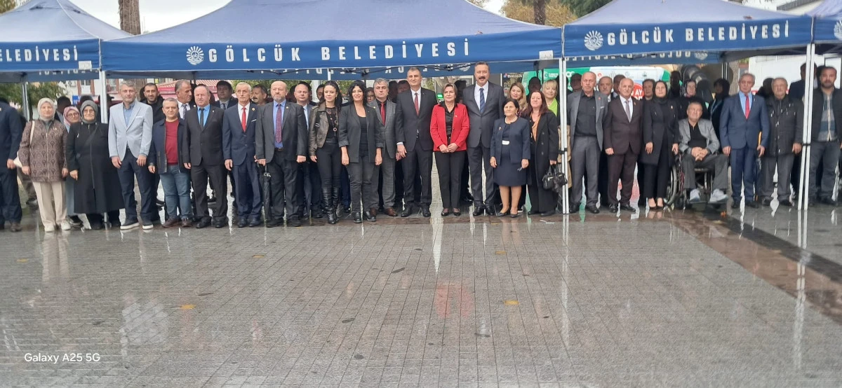 BAŞKAN SARAL ''KOCAELİ MUHTARLARI OLARAK BİZLER, BİRÇOK İLDE OLMAYAN İMKANLARA SAHİBİZ''