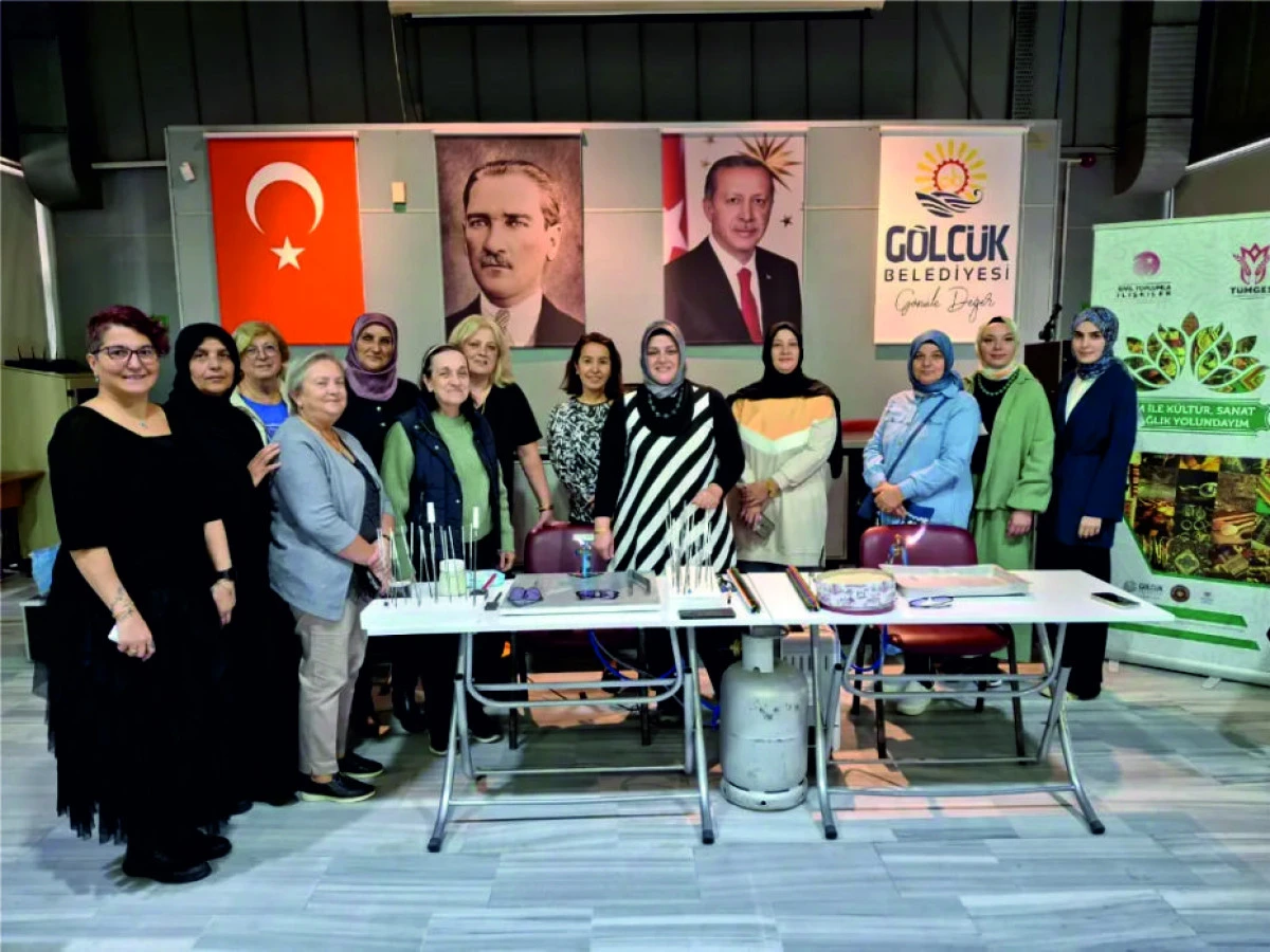 CAMI SANATA ÇEVİRDİLER