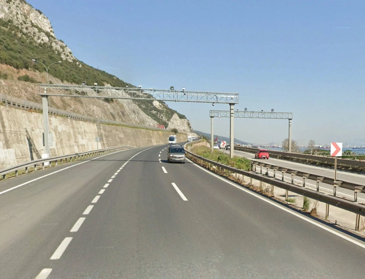 D-100&rsquo;ÜN İKİ NOKTASINDA HIZ SINIRLARI DEĞİŞİYOR