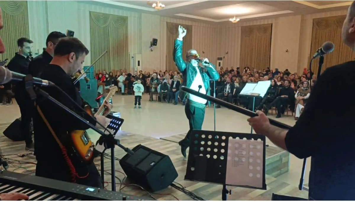 DEĞİRMENDERE'DE BARIŞ MAN&Ccedil;O R&Uuml;ZGARI