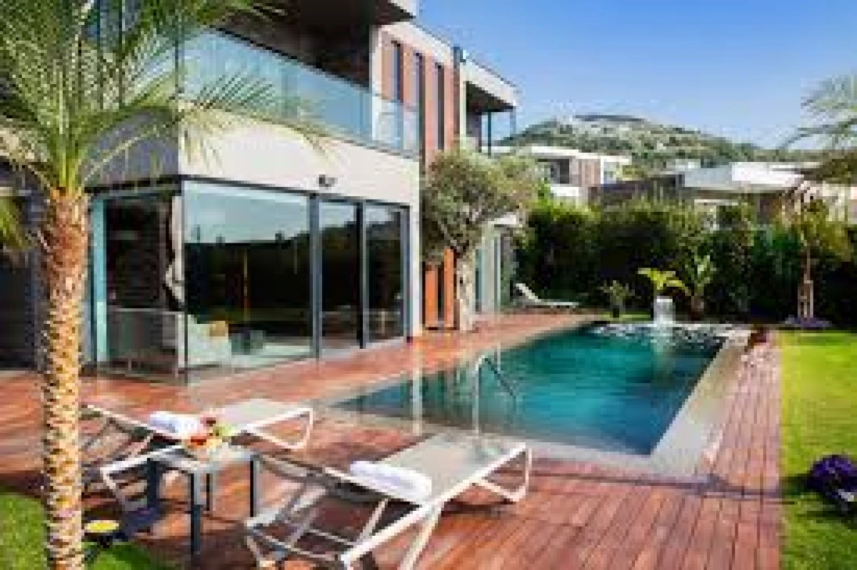 Doğayla Uyumlu Yaşamın Yeni Adresi: Ege’de Modern Villa Trendleri