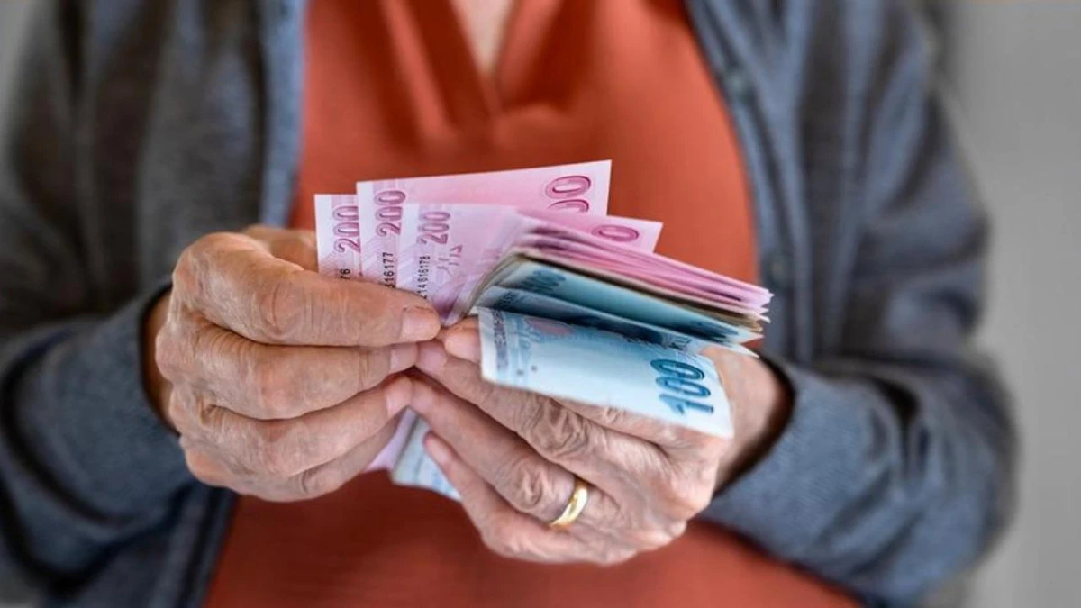 EMEKLİ MAAŞLARI BAYRAM &Ouml;NCESİ &Ouml;DENECEK