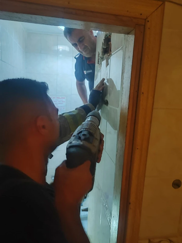 FİLM SAHNESİNİ ARATMAYAN KURTARMA 
