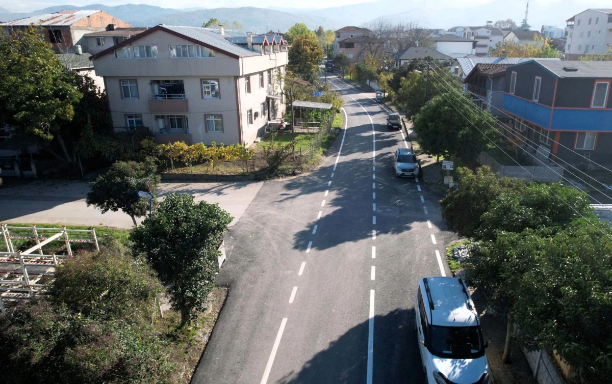 GÖLCÜK BİLGİN CADDESİ YENİ YÜZÜNE KAVUŞTU