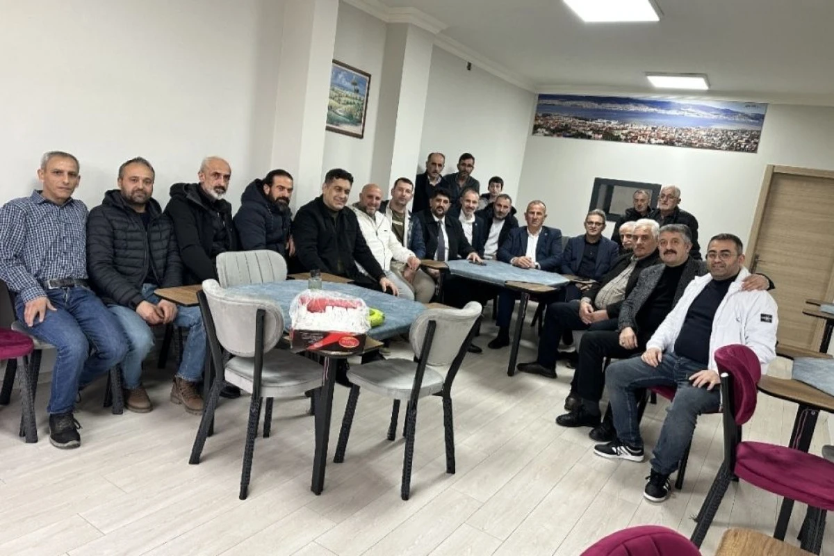 G&Ouml;LC&Uuml;K K&Ouml;YLERİ DERNEĞİ, DERNEK BİNASINDA BAYRAMLAŞTI