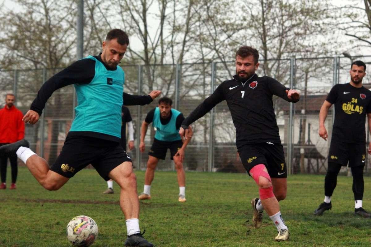 GÖLCÜKSPOR, KAPAKLISPOR DEPLASMANINA HAZIRLANIYOR