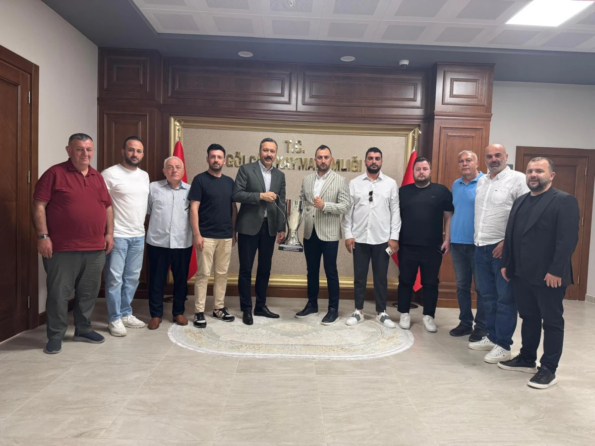 G&ouml;lc&uuml;kspor&rsquo;dan Şampiyonluk Kupasıyla Anlamlı Ziyaretler