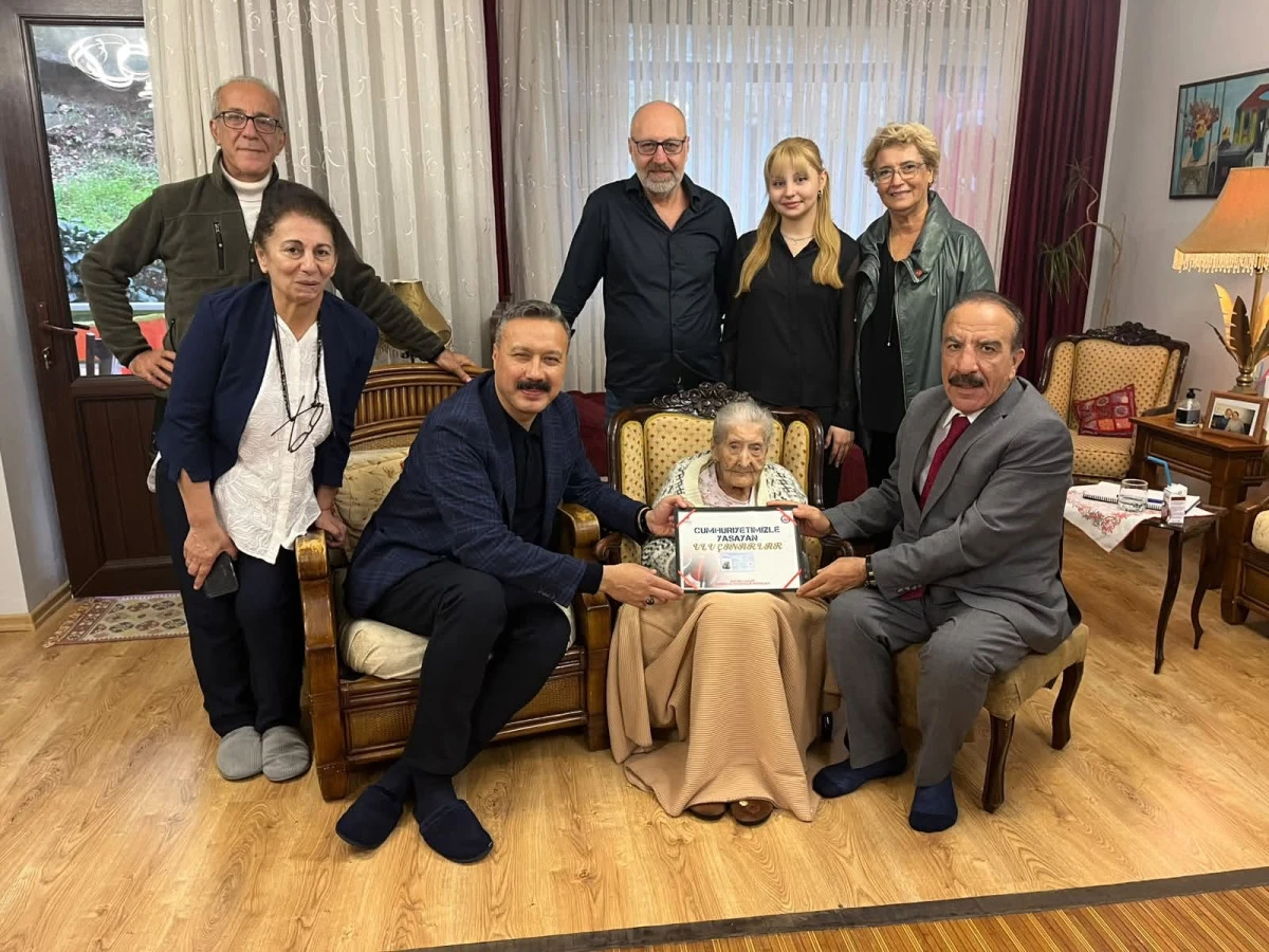 G&Ouml;LC&Uuml;K&rsquo;TE CUMHURİYET&rsquo;İN ULU &Ccedil;INARLARINA ZİYARET