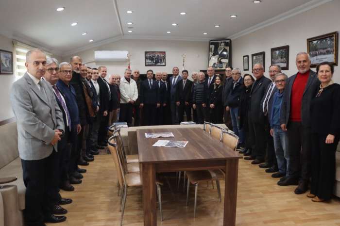 İl Başkanı Sarı Gölcük'te ziyaretlerde bulundu