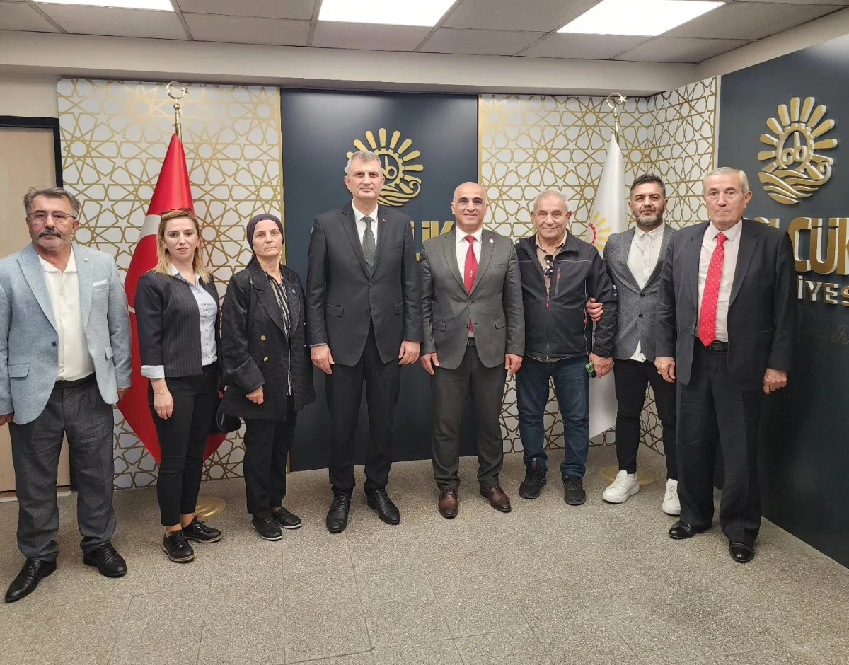 İYİ PARTİDEN BAŞKAN SEZER’E ZİYARET