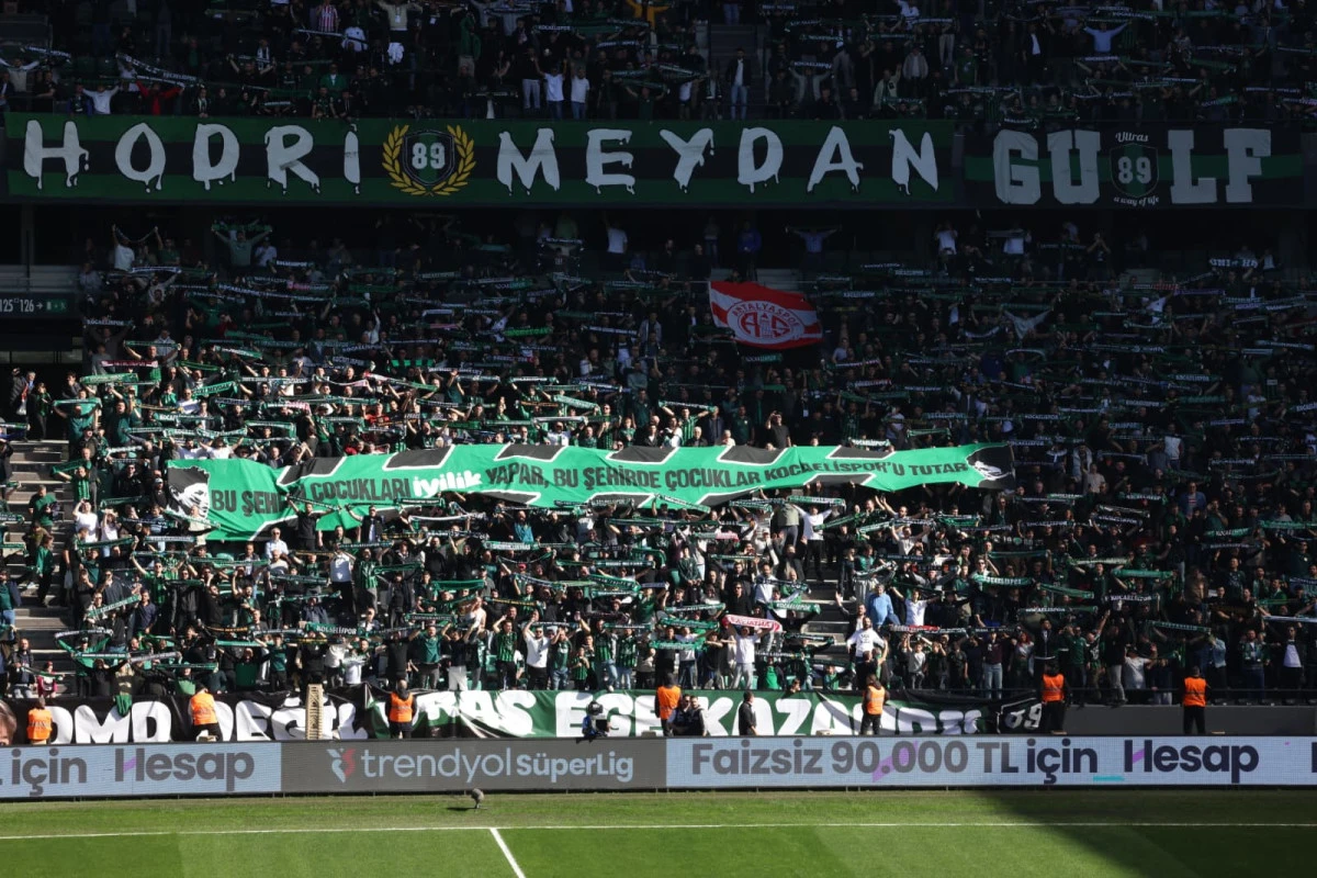 İYİLİK, KOCAELİ STADYUMU'NDAN YAYILDI