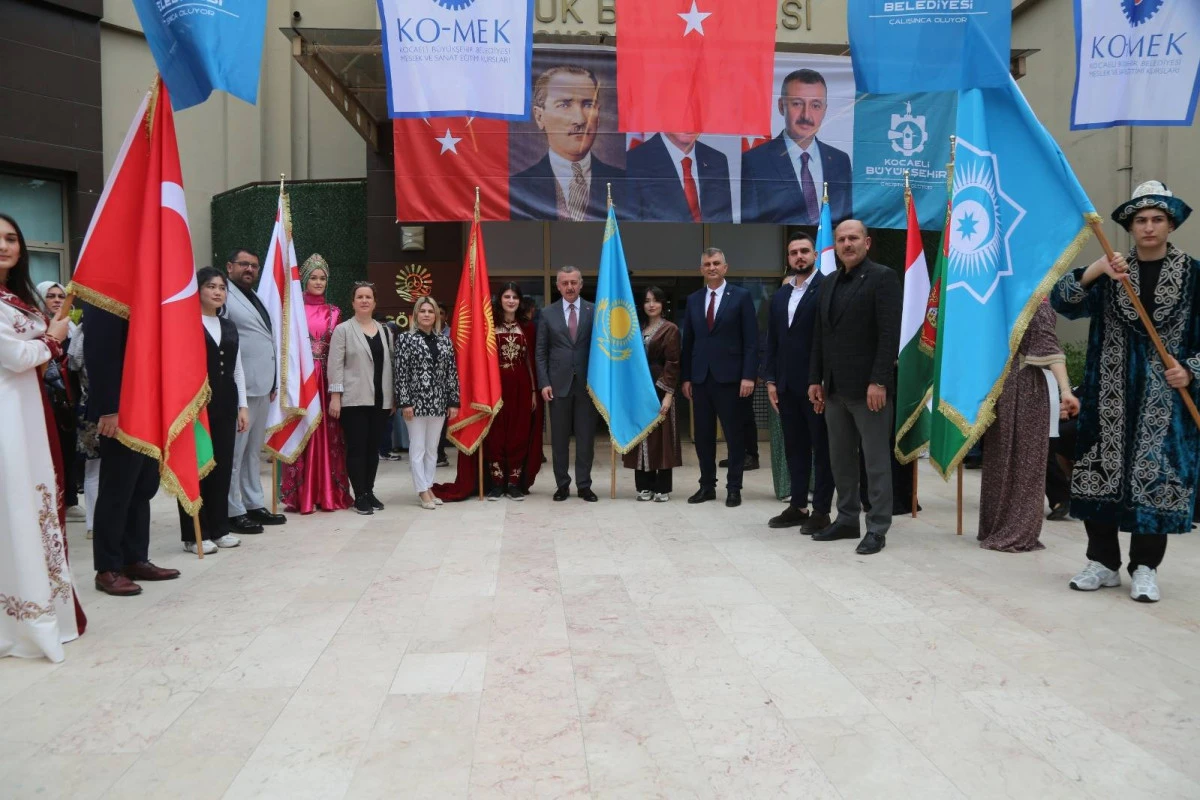 KO-MEK ORTA ASYA’DAN ANADOLU’YA GÖLCÜK SERGİSİ BEĞENİYE SUNULDU