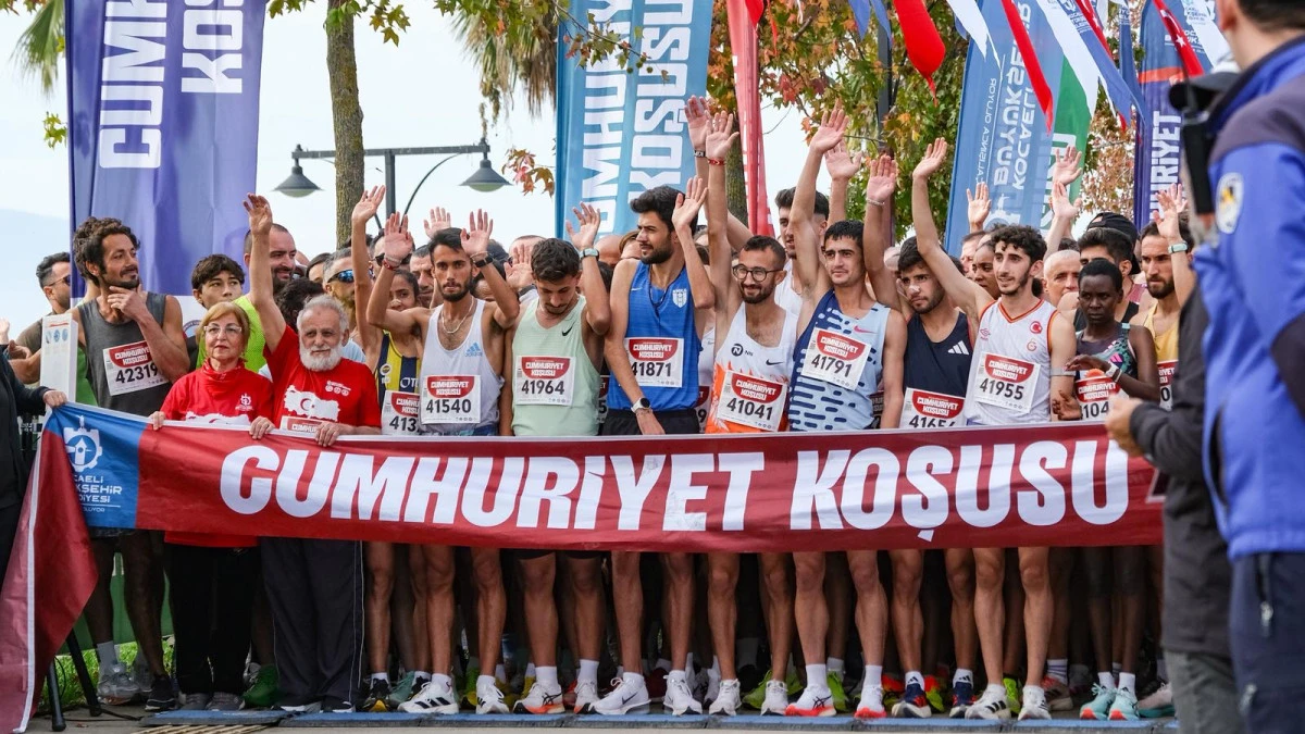 KOCAELİ, CUMHURİYET KOŞUSU’NA AKIN ETTİ