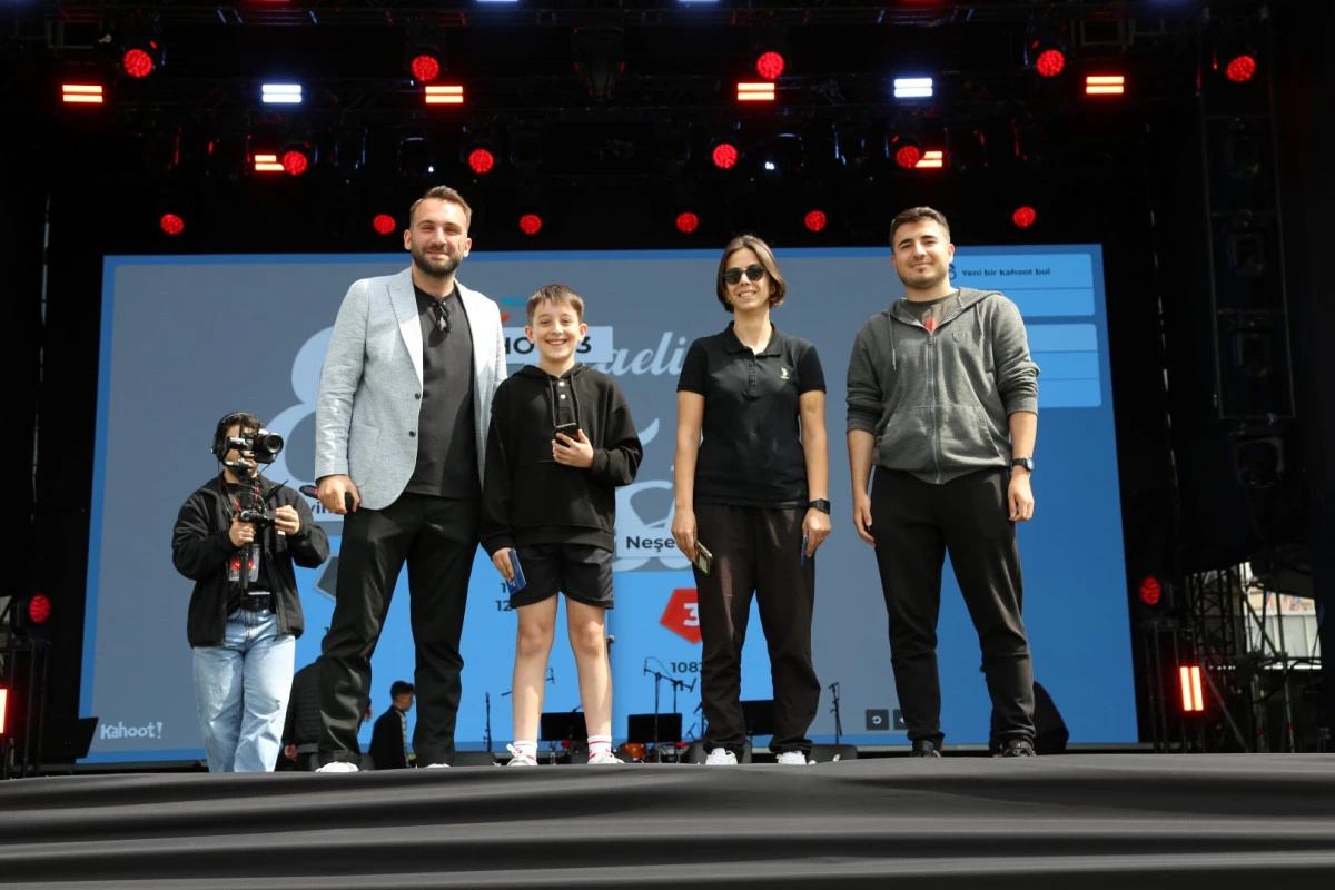 KOCAELİLİLER, ENFEST’TE BİLGİLERİNİ YARIŞTIRDI