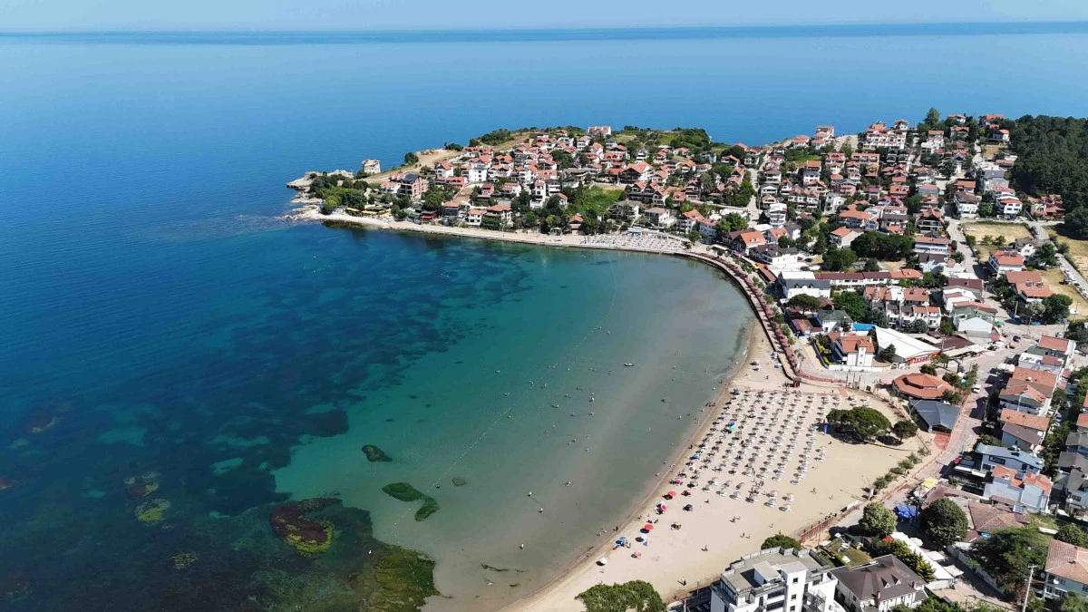 KOCAELİ’NİN MAVİ BAYRAKLI 9 PLAJINA YİNE TAM NOT