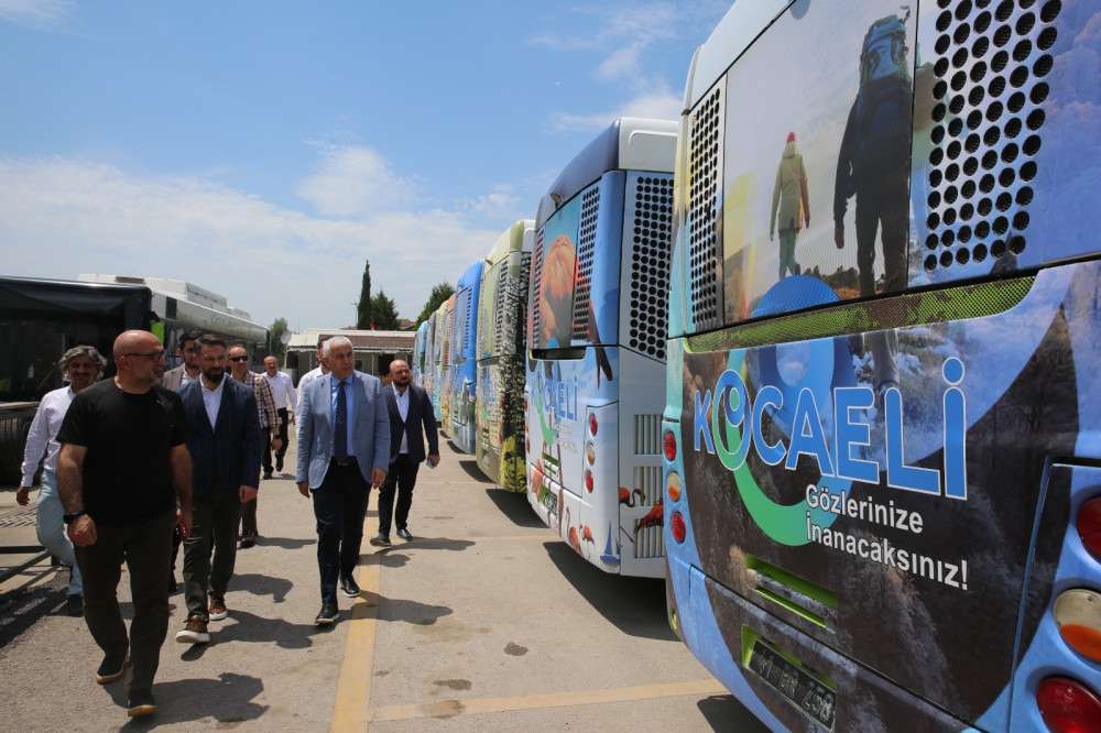 KOCAELİ'NİN TURİSTİK ALANLARI OTOBÜSLERE GİYDİRİLDİ