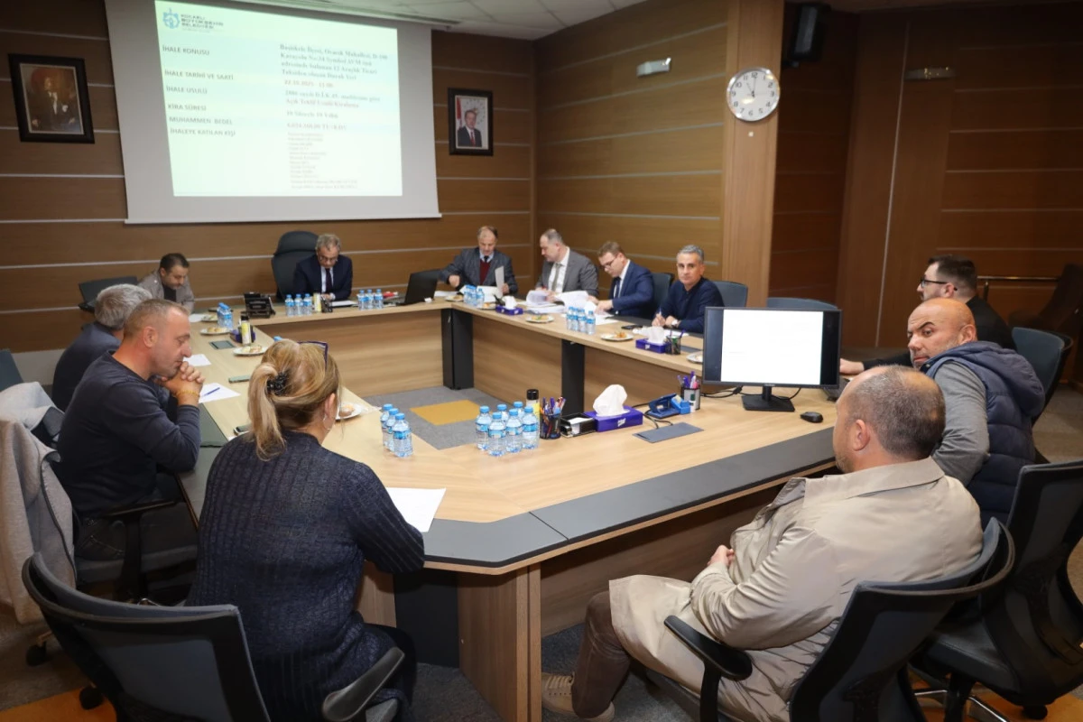 KURALLARA UYMAYAN 106 ARACA PARA CEZASI