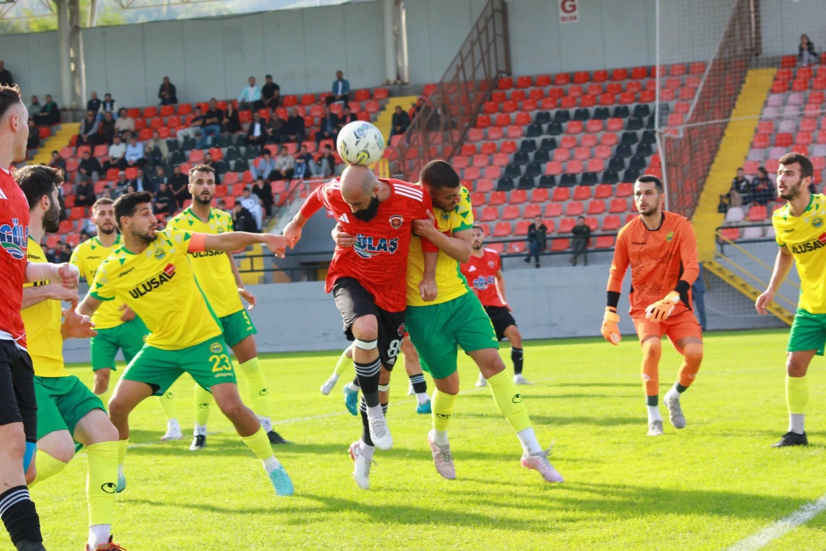 LİDER GÖLCÜKSPOR!
