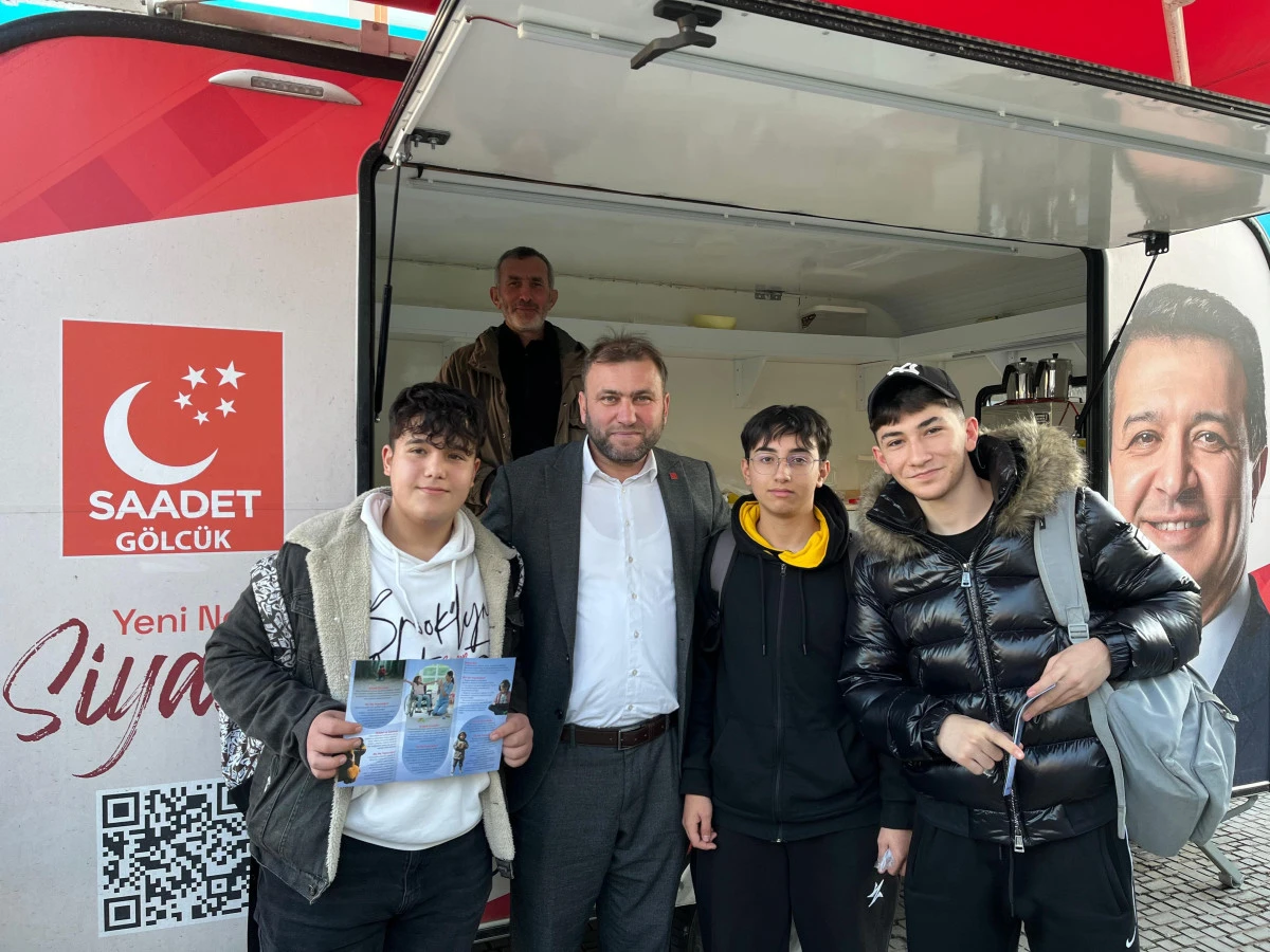 SAADET PARTİSİ G&Ouml;LC&Uuml;K MERHUM MİLLETVEKİLİ HASAN BİTMEZ İ&Ccedil;İN LOKUM DAĞITTI