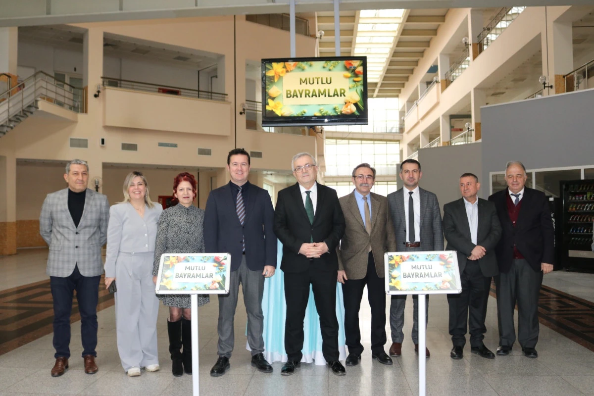 SAĞLIK&Ccedil;ILAR BAYRAMLAŞTI