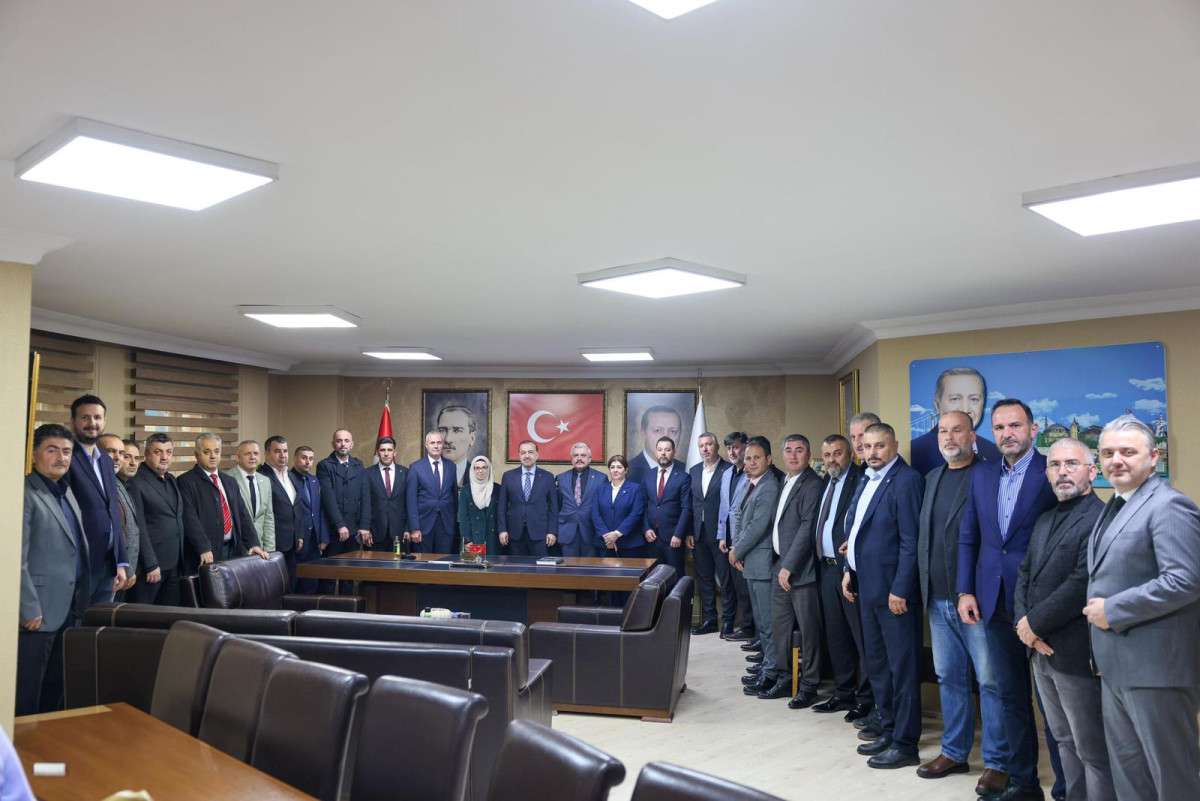 ŞAHİN TALUS  MHP ZİYARETİNDE MESAJI VERDİ!