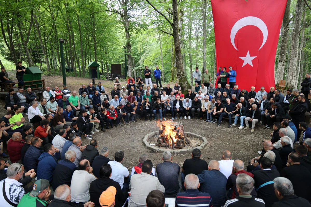 TALUS MAHALLE BAŞKANLARIYLA KAMPA GİRDİ