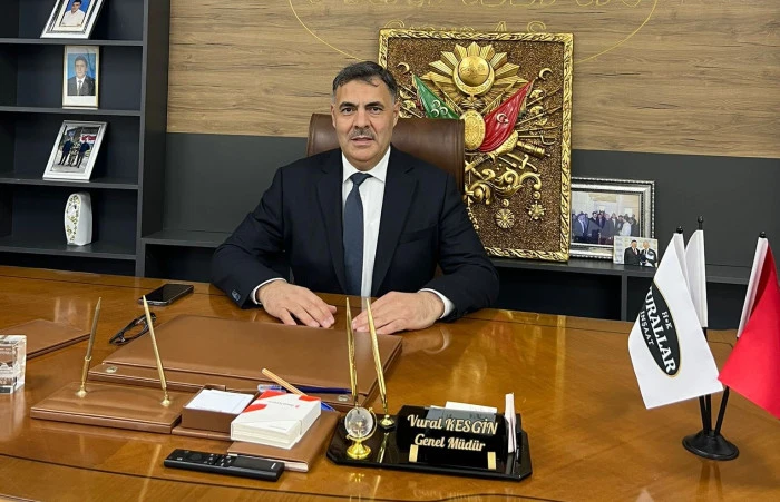 VURALLAR GIDA A.Ş. VURAL KESGİN- ENGİN YENİ YILI KUTLADILAR