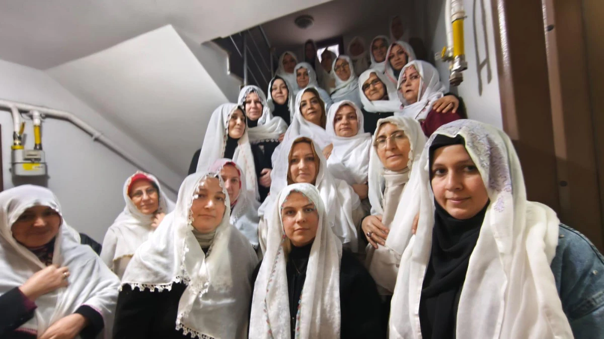 YORULMAZ &lsquo;&rsquo;HAKARETLE SİYASET YAPILMAZ''